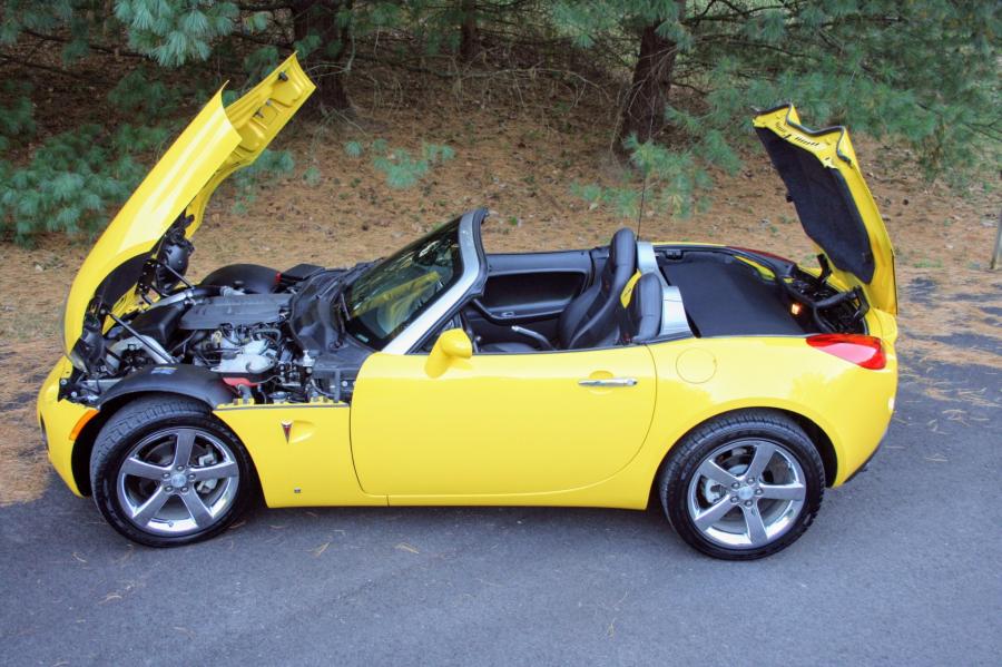  Pontiac Solstice GXP 2008 года  (фото 31 из 68)